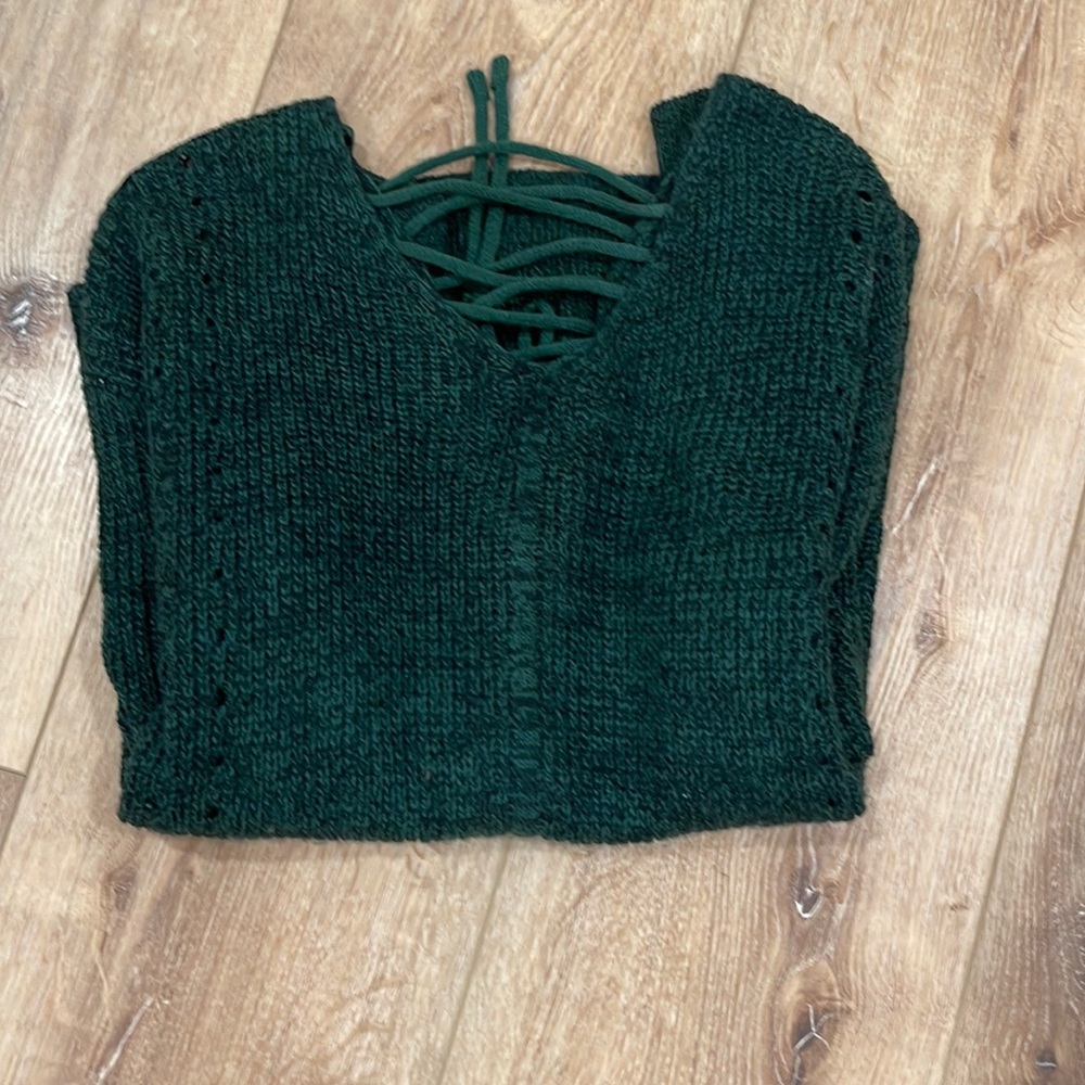 Green and black threading